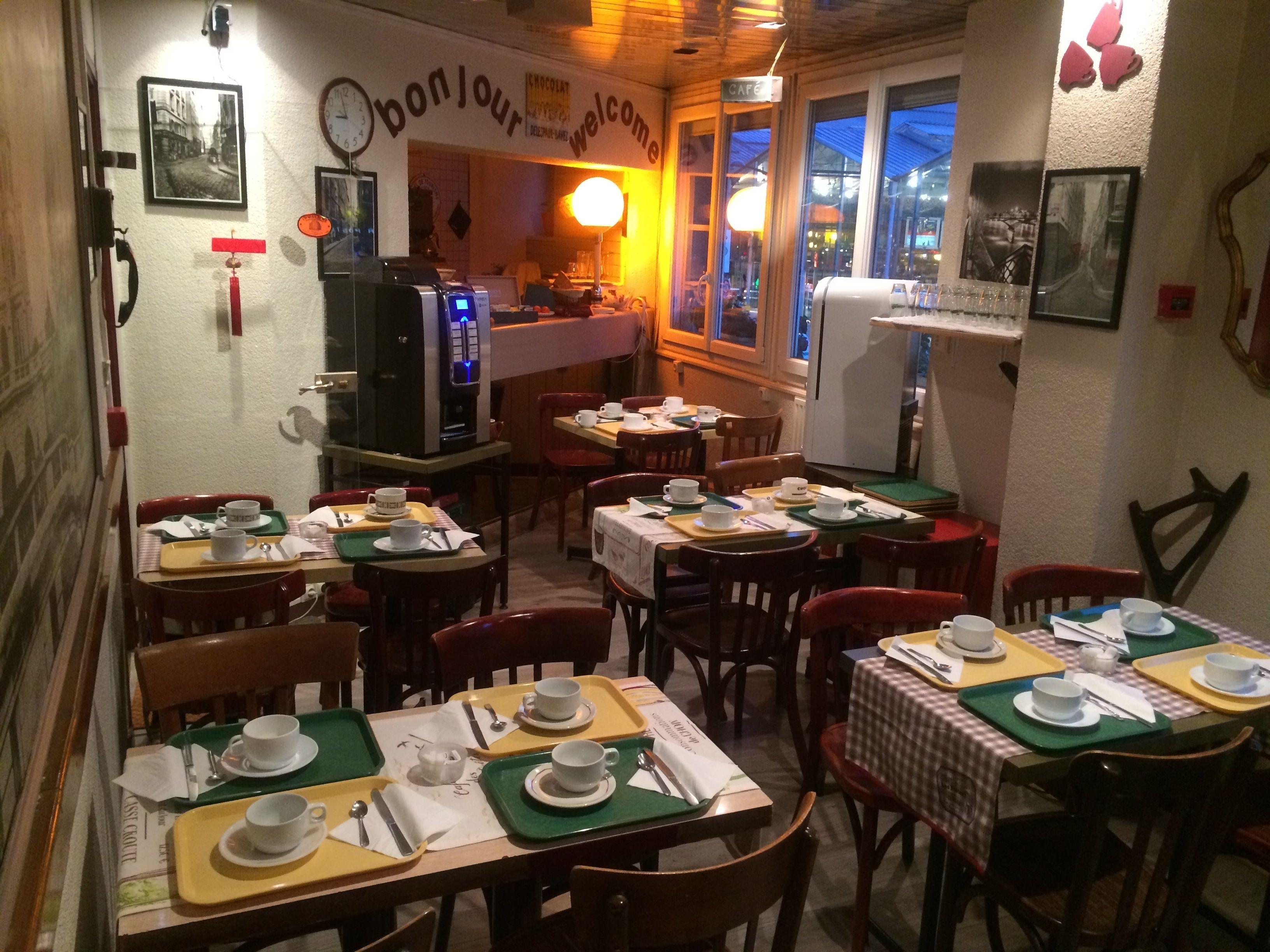 Picardy Hotel-gare Du Nord Hotel 2*