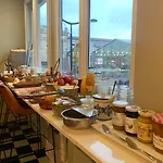 Picardy Hotel-gare Du Nord Hotel