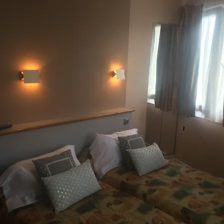Picardy Hotel-gare Du Nord Hotel 2*